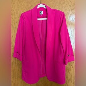 Anne Klein hot pink blazer, size medium.